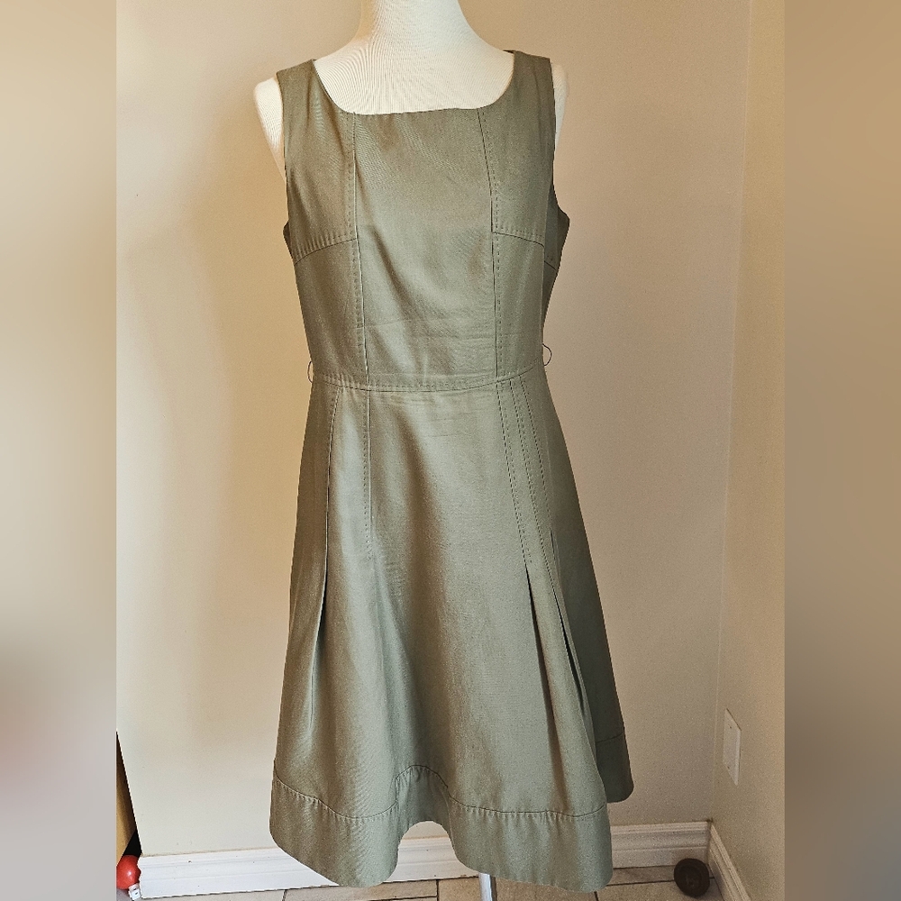 *SOLD* SINCLAIRE | A-Line Olive Green Sleeveless Dress size 6